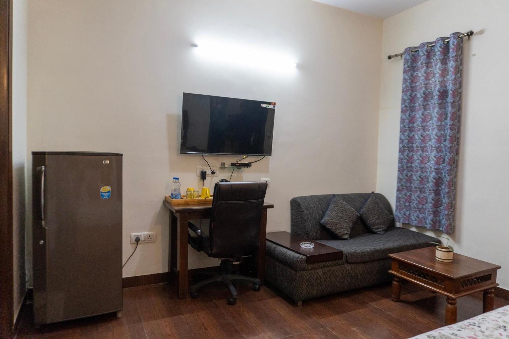 Perch Arbor Suites Gurgaon Buitenkant foto