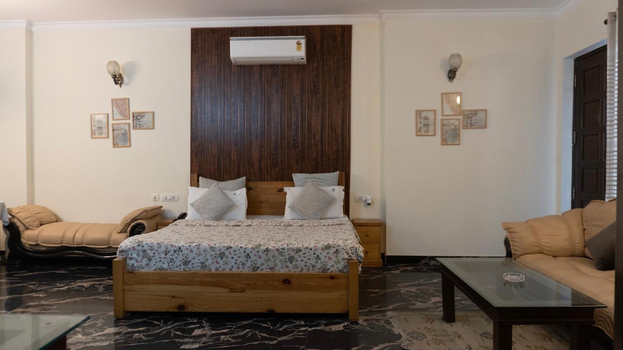 Perch Arbor Suites Gurgaon Buitenkant foto
