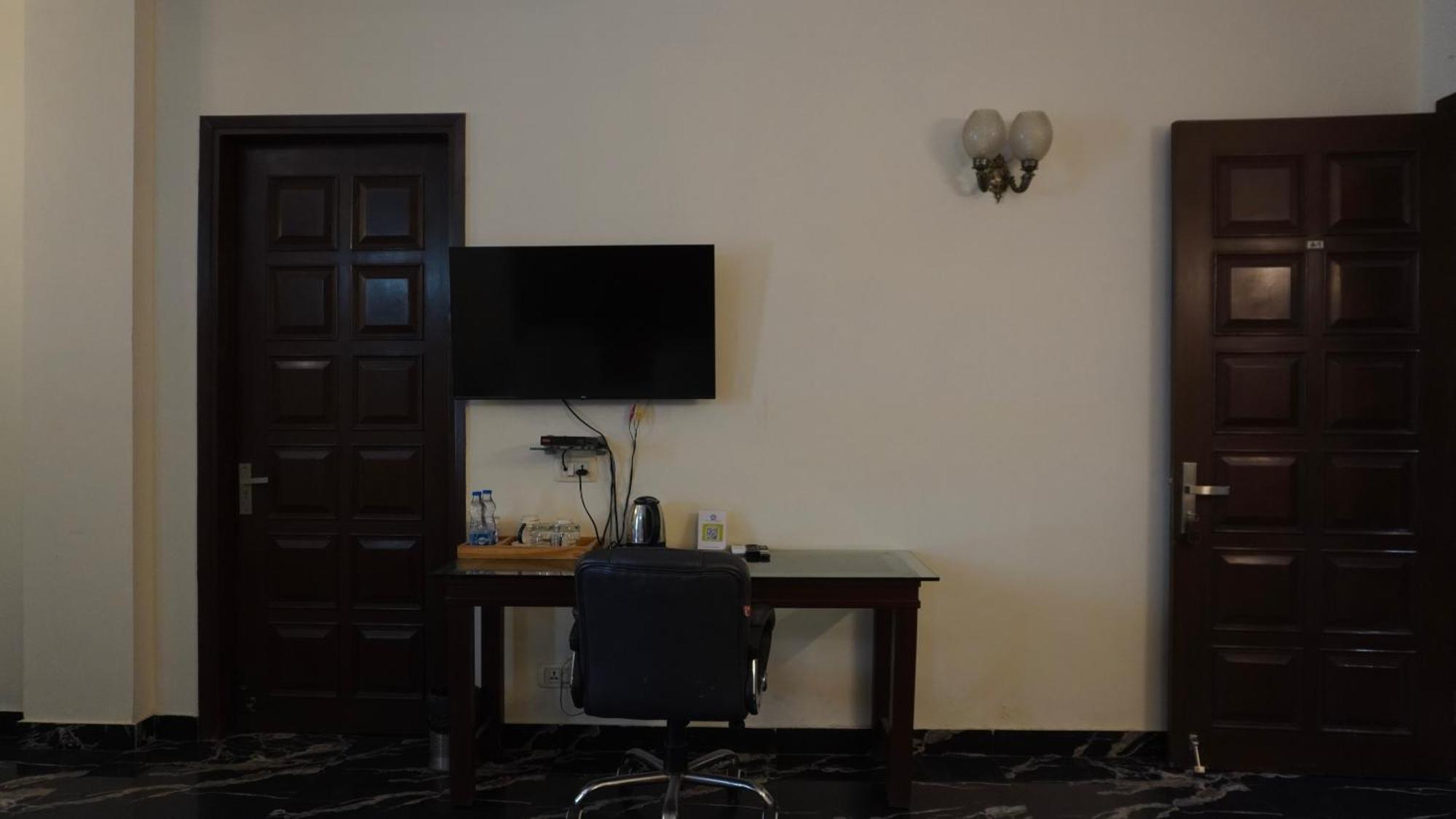 Perch Arbor Suites Gurgaon Buitenkant foto