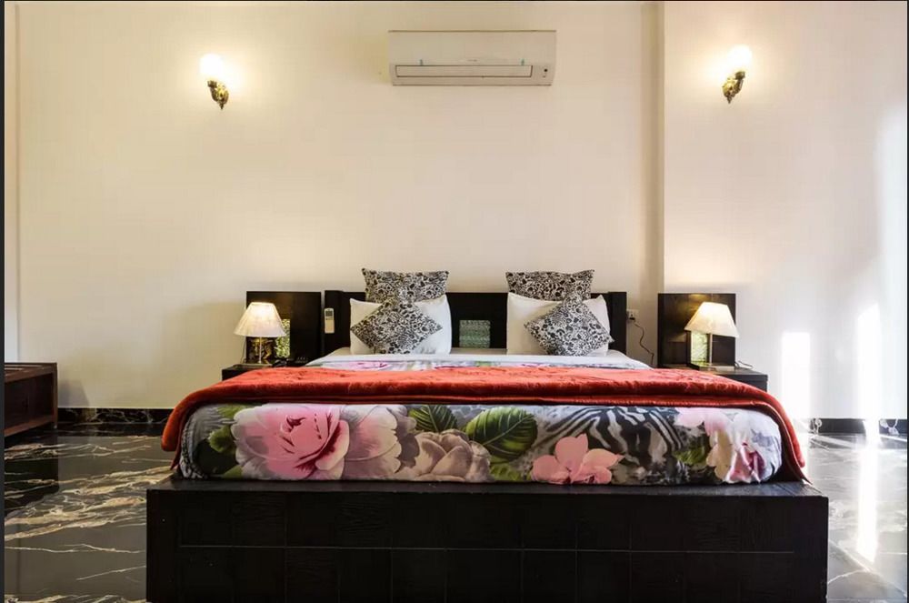 Perch Arbor Suites Gurgaon Buitenkant foto